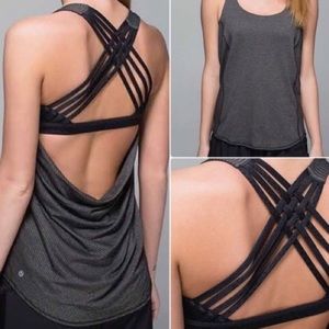 Lululemon wild tank with built in bra size 4